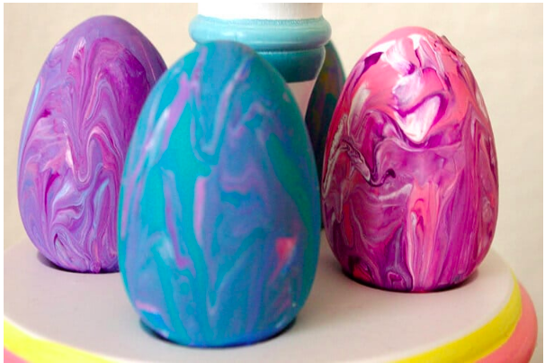cc--Marbled-Easter-Eggs--happinessishomemade.com.png