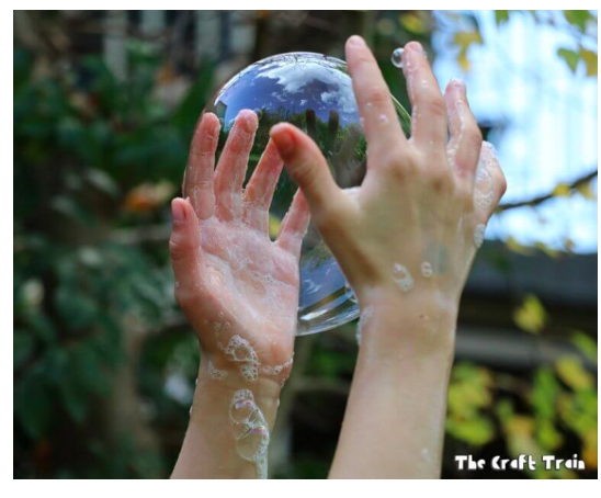 cc--Outdoor--Bubbles--thecrafttrain.com.png