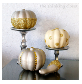 diy--Fall--Glitter-Pumpkins--thinkingcloset.com.png