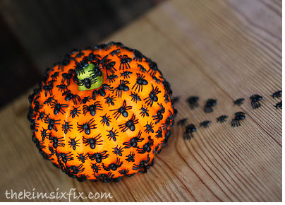 diy--Halloween--Spider-Pumpkin--thekimsixfix.com.png